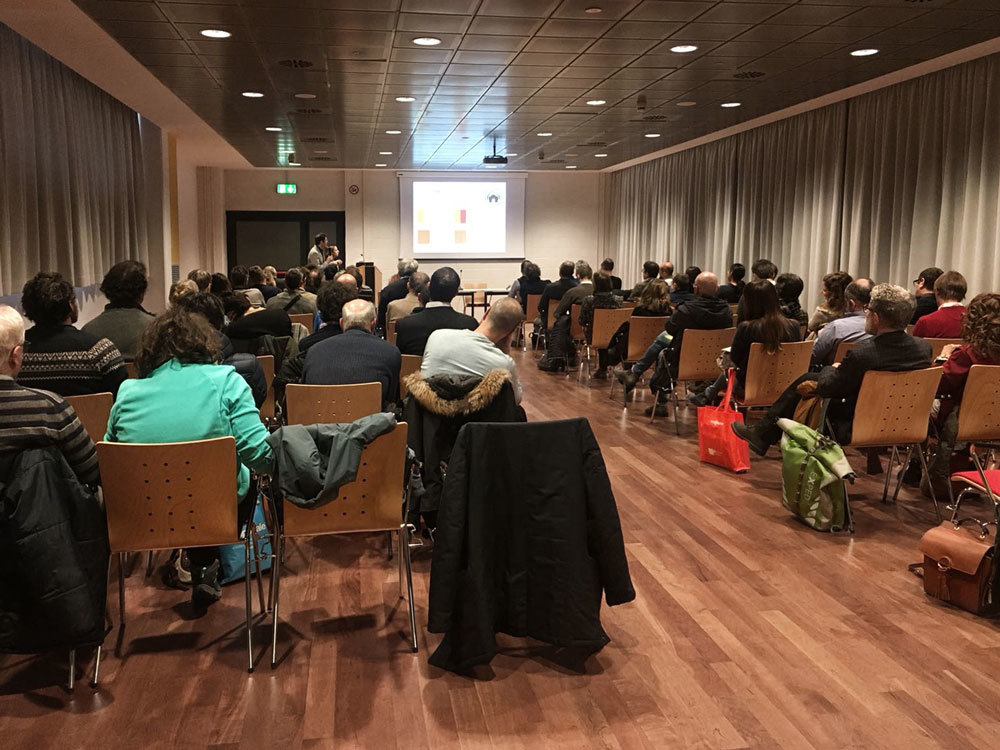 Group of people participating to the ANIT conference